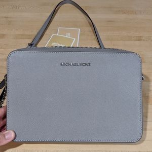 Jet Set Saffiano Michael Kors Handbag